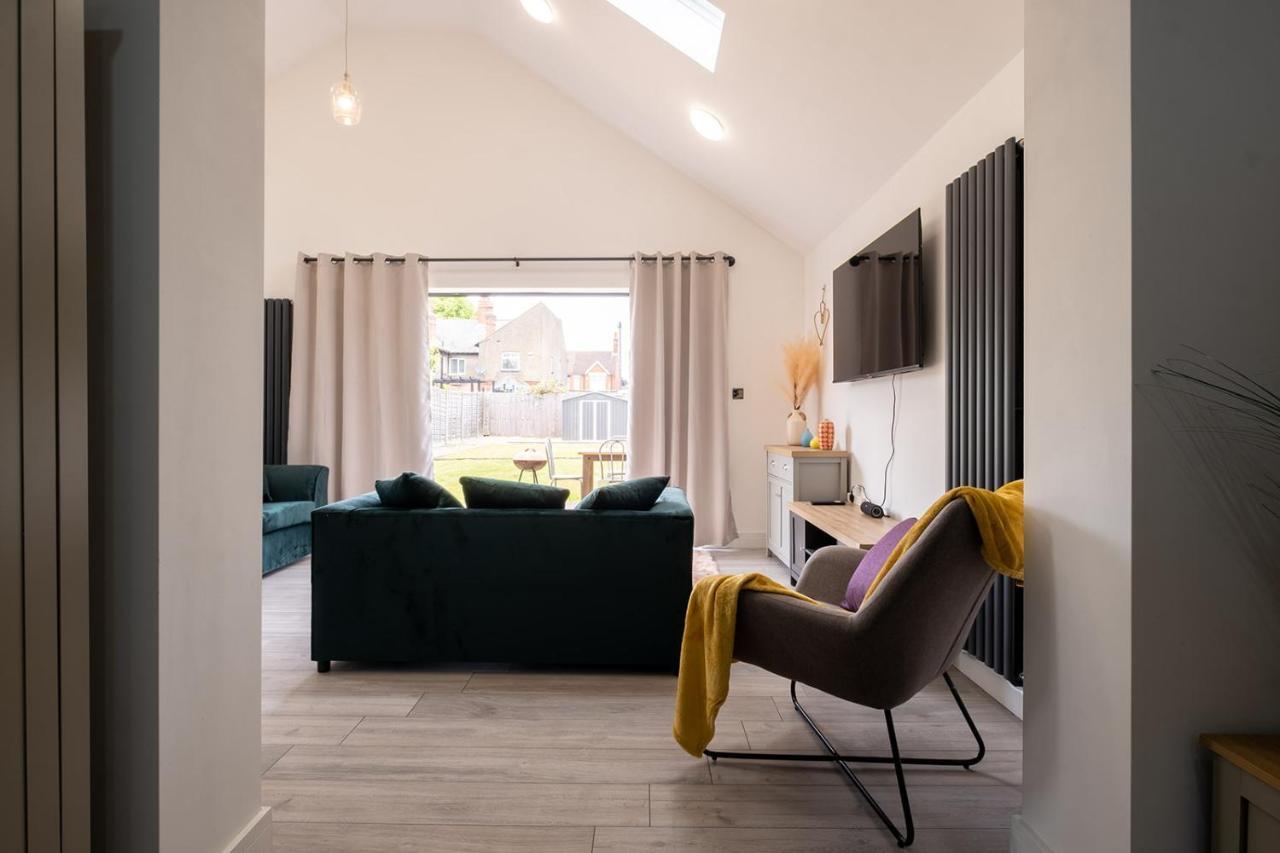 7 Guests - 4 Bedroom - Free Wi-Fi - קטרינג מראה חיצוני תמונה